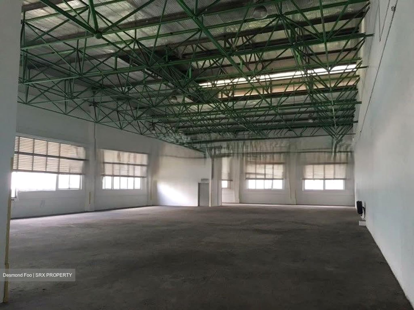 Toh Guan Road East (D22), Warehouse #597590181